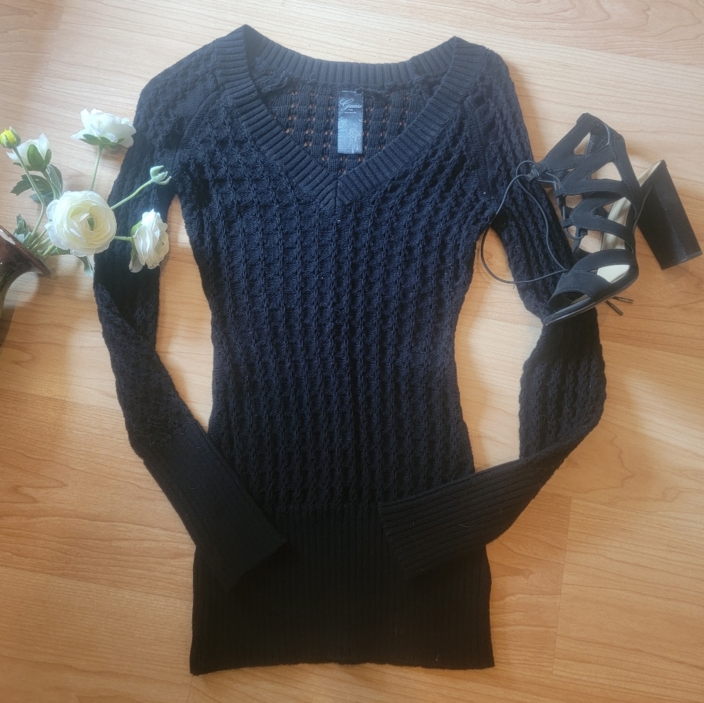 Guess Los Angeles sweater size small